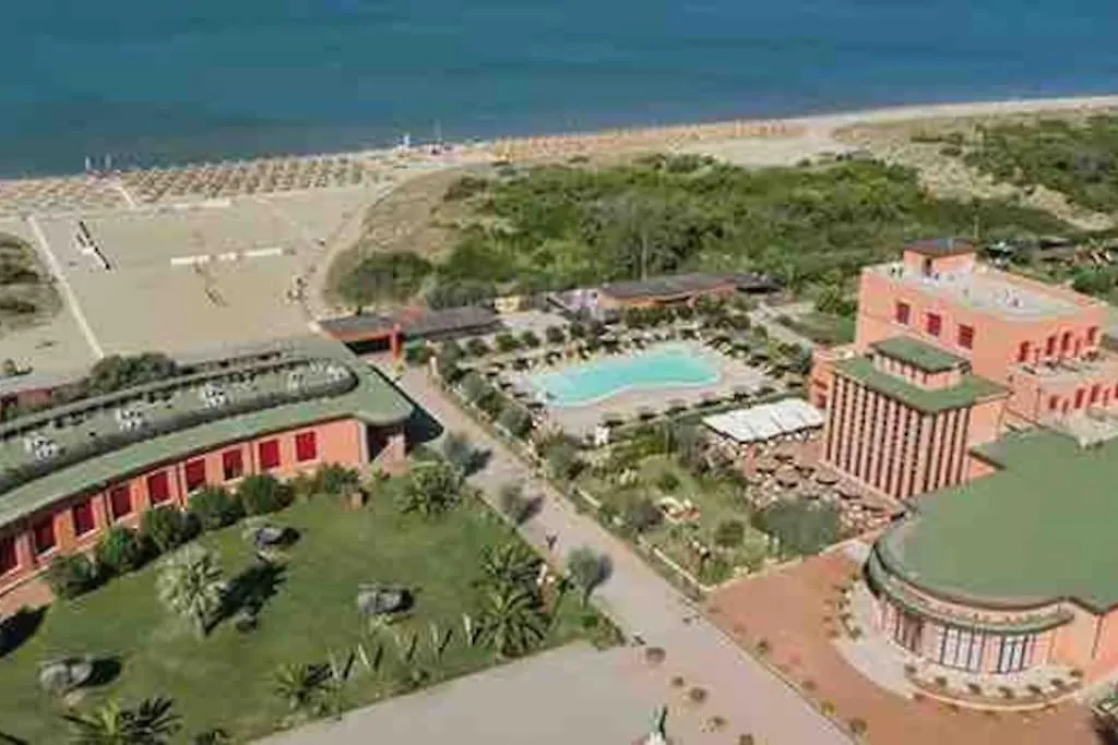 Casa Boss Tirrenia Stella Maris, Con Accesso Spiaggia 칼람브로네 이탈리아