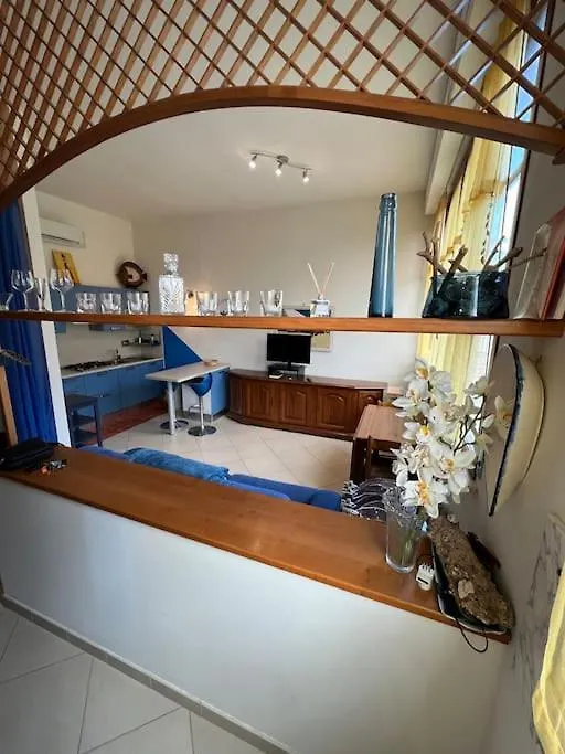 Casa Boss Tirrenia Stella Maris, Con Accesso Spiaggia 칼람브로네 아파트
